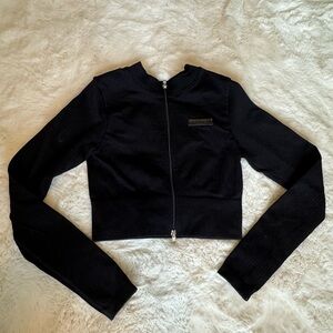 BO&TEE black long sleeve workout top